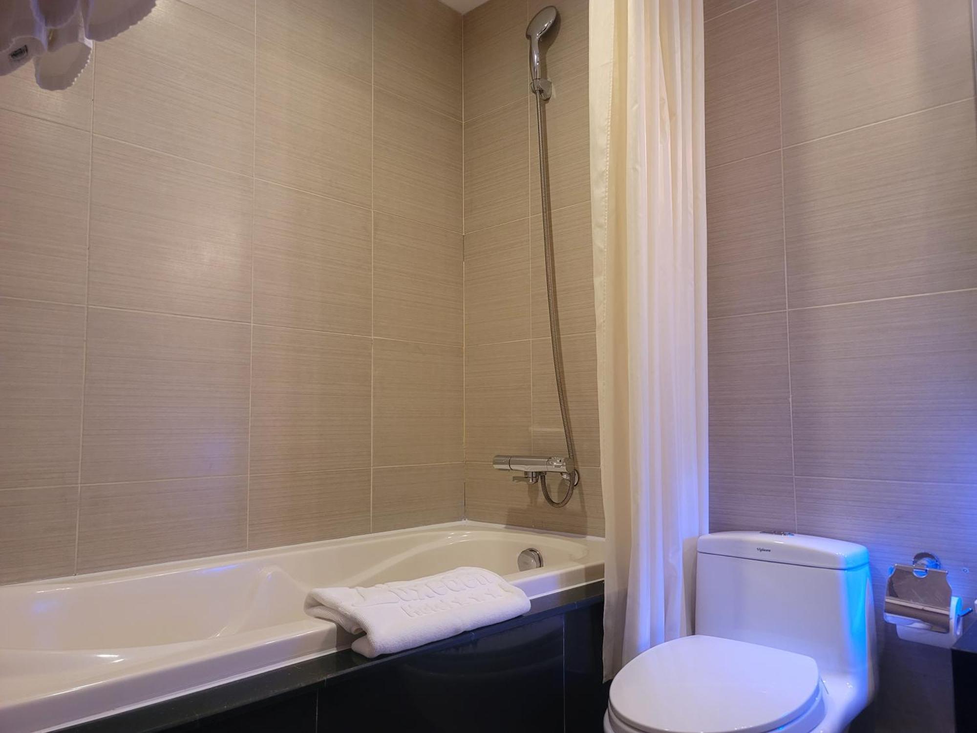 Luxeden Hotel Hanoi Eksteriør billede